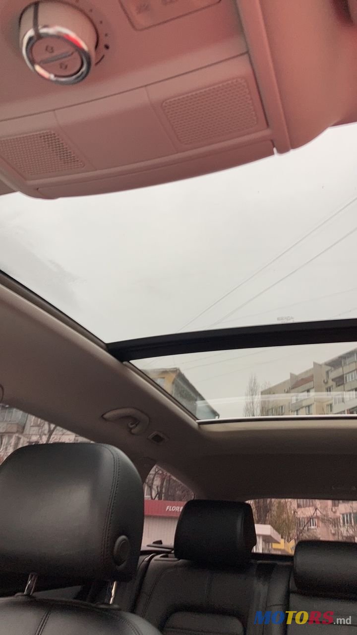 2012' Volkswagen Passat photo #4