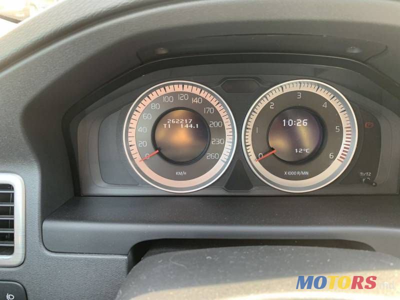 2011' Volvo S80 photo #2