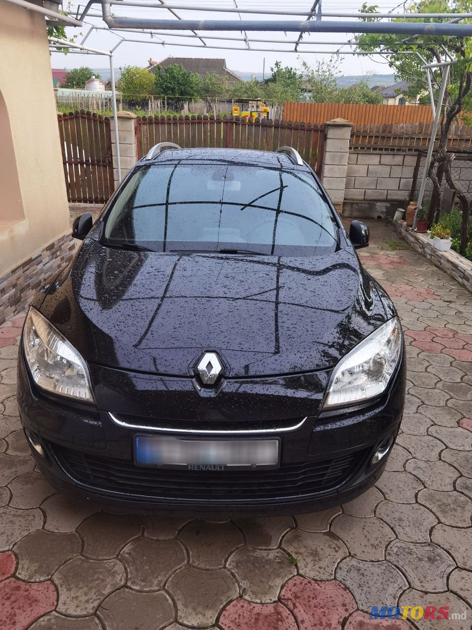 2012' Renault Megane photo #1