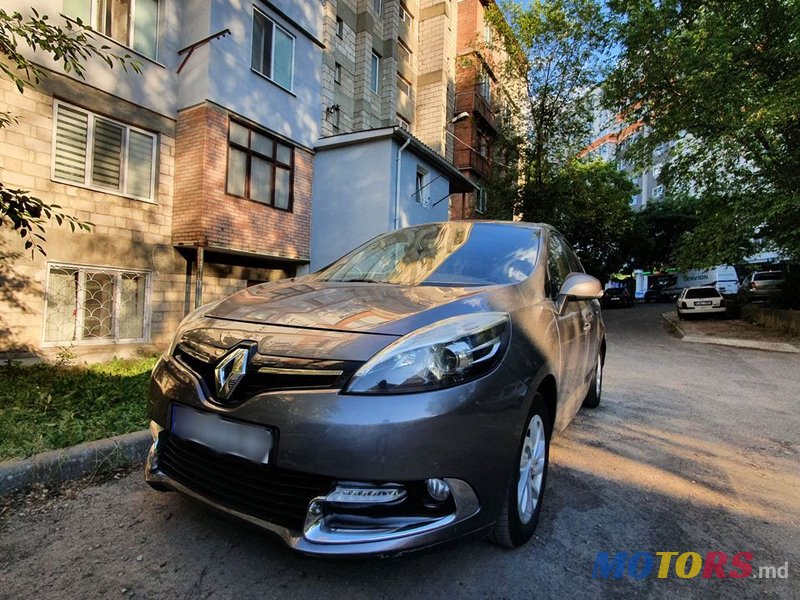 2014' Renault Grand Scenic photo #1