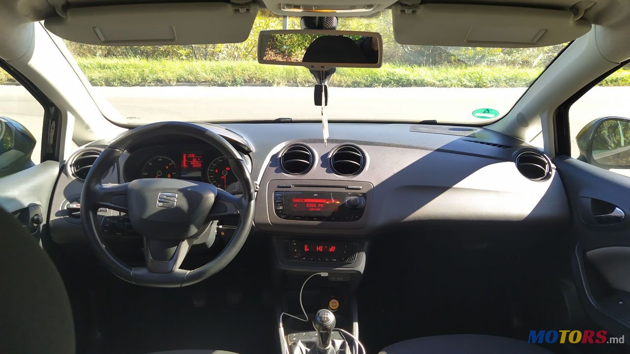 2012' SEAT Ibiza photo #5