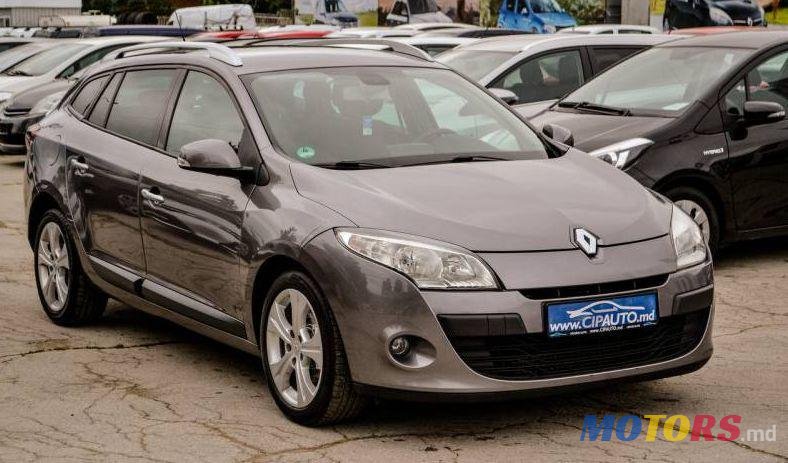 2009' Renault Megane photo #2