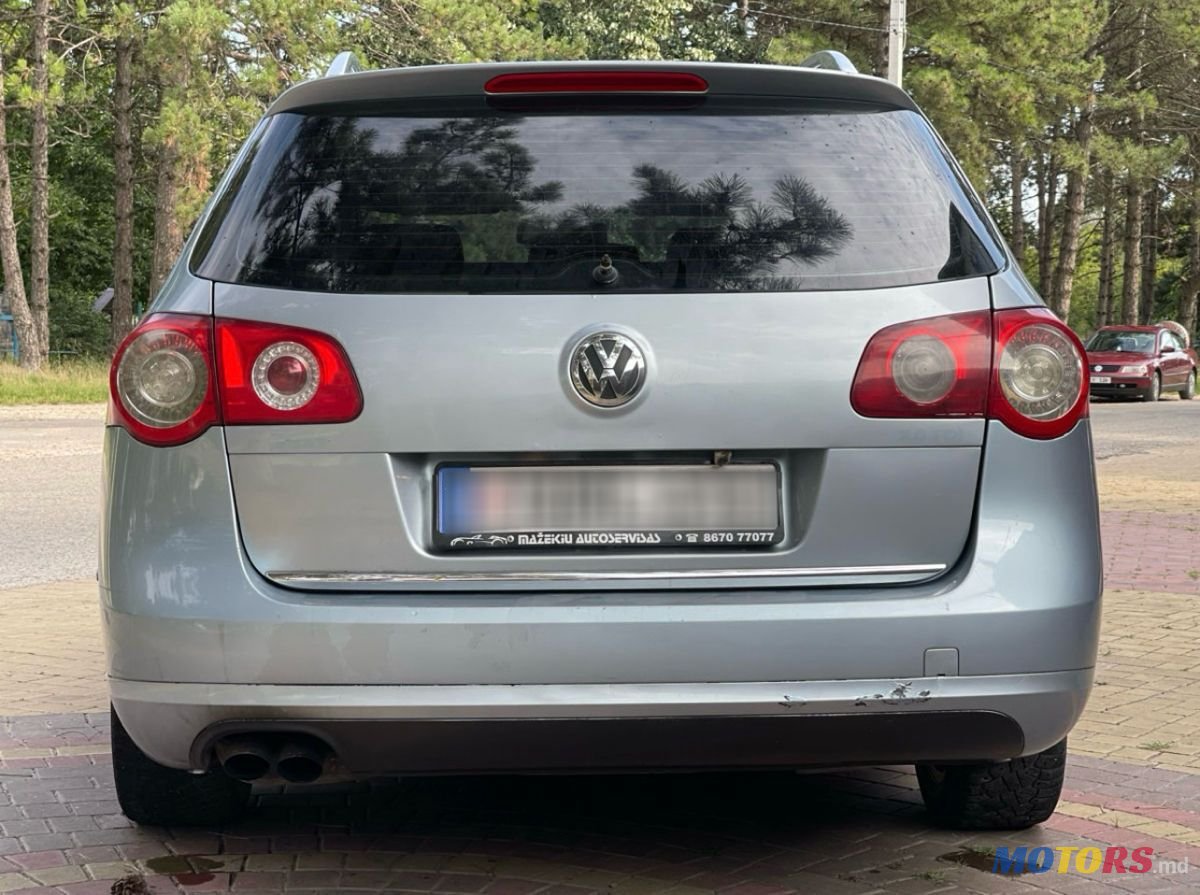 2006' Volkswagen Passat photo #2