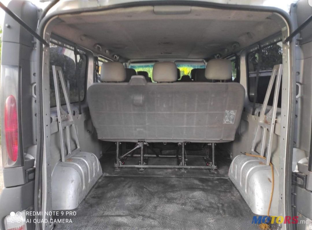 2006' Opel Vivaro photo #5