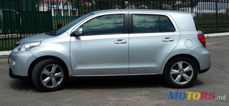 2009' Toyota Urban Cruiser photo #1