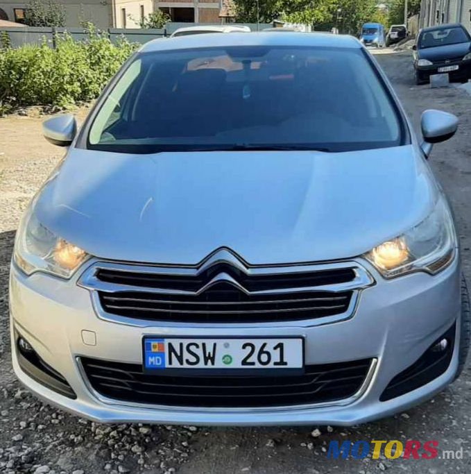 2014' Citroen C4 photo #2