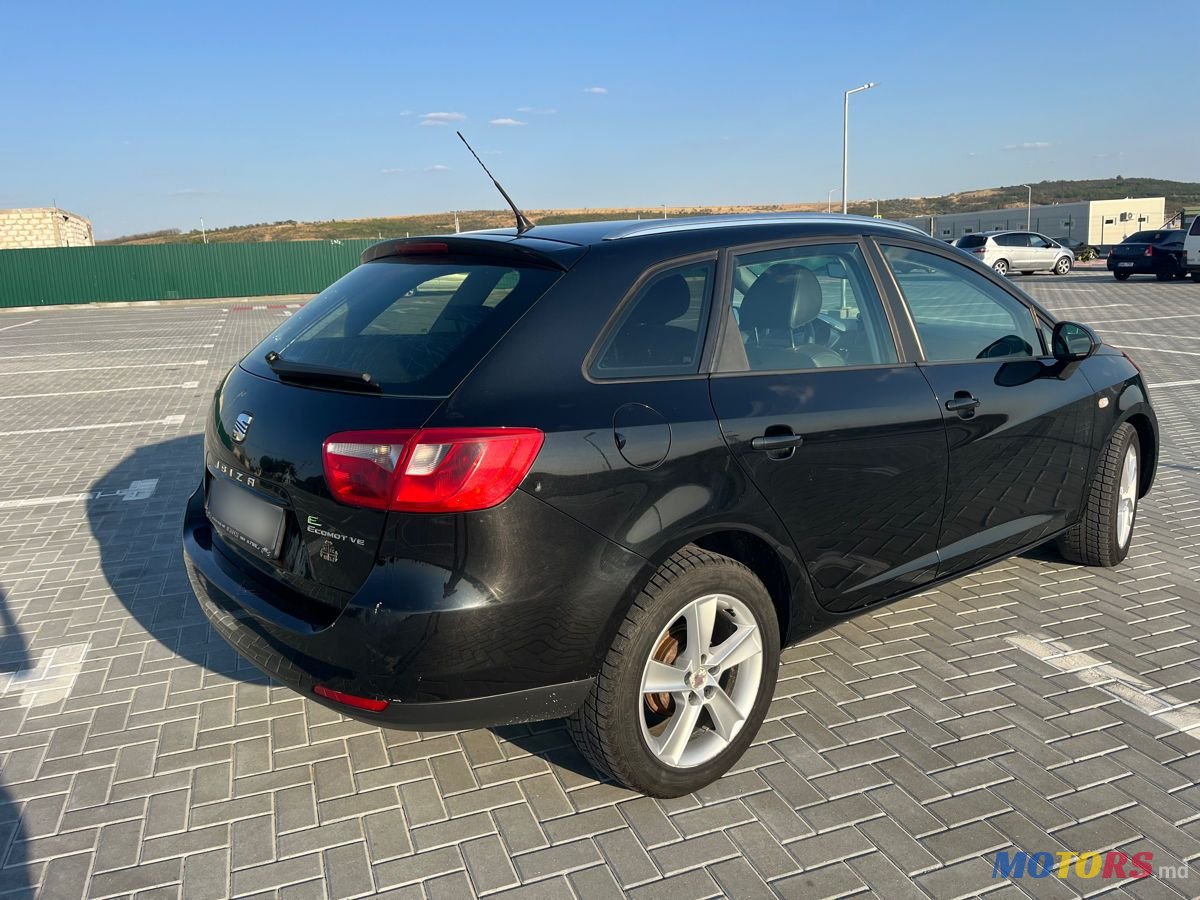 2011' SEAT Ibiza photo #3