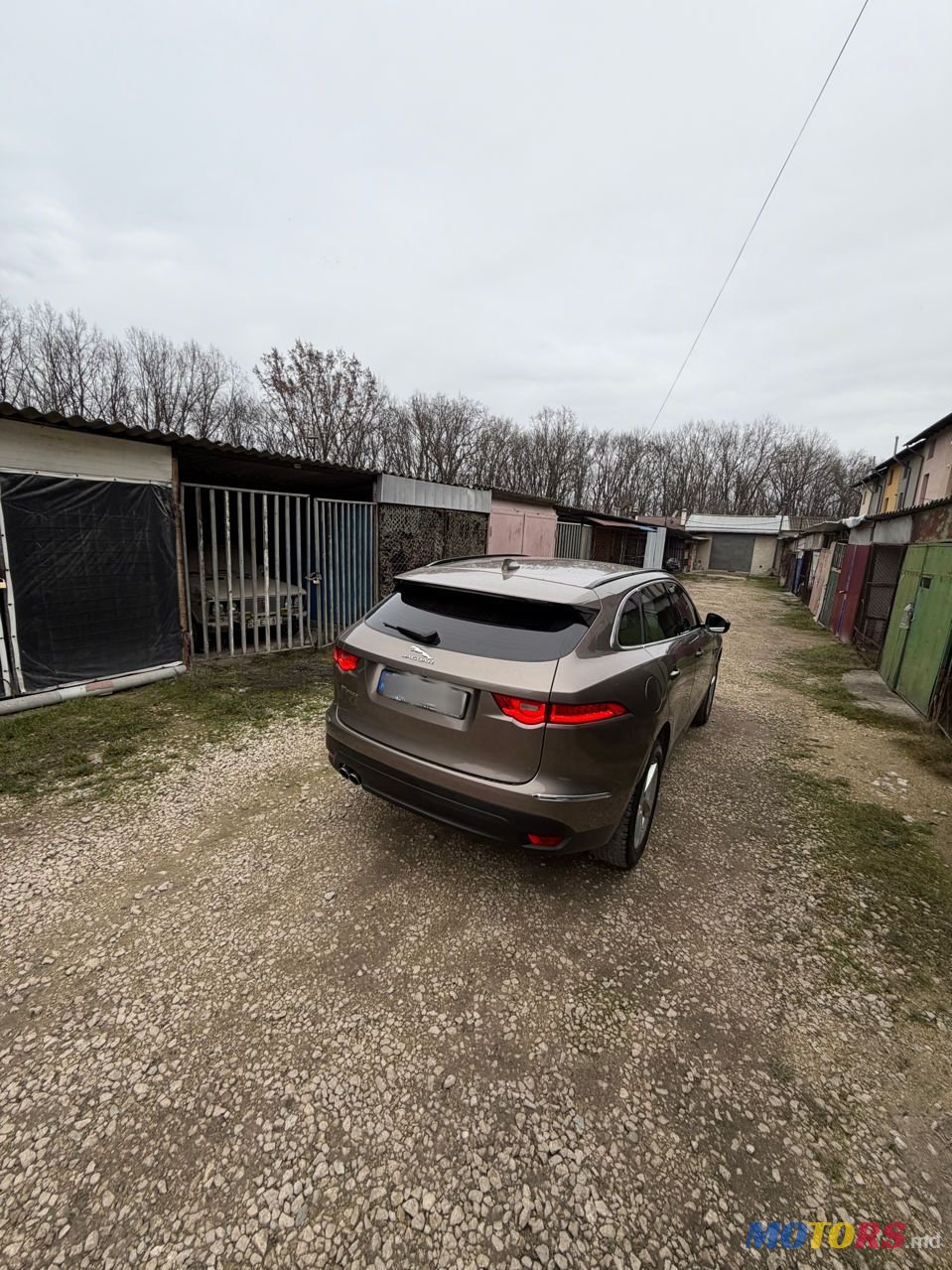 2017' Jaguar F-Pace photo #6