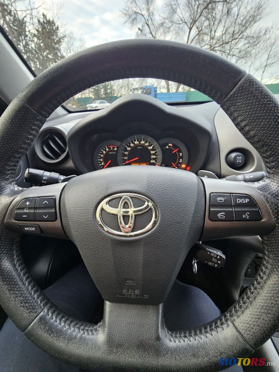 2011' Toyota RAV4 photo #3