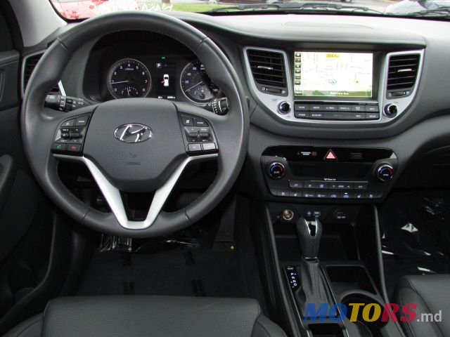 2016' Hyundai Tucson photo #5