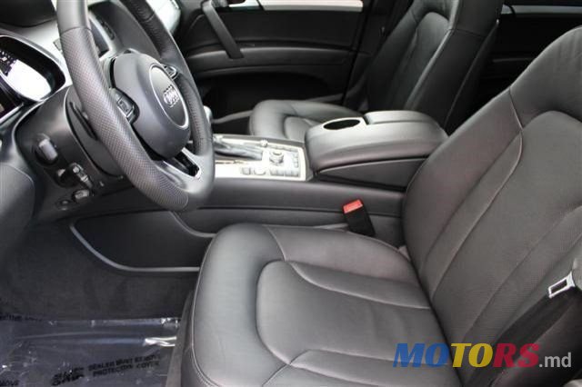 2015' Audi Q7 photo #2