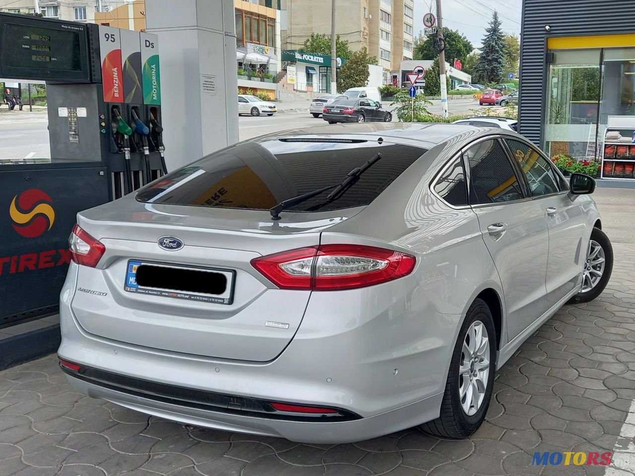 2016' Ford Mondeo photo #4