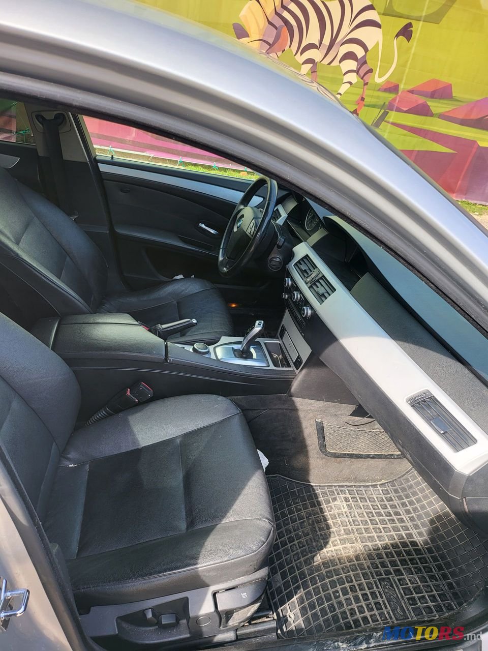 2008' BMW 5 Series photo #5