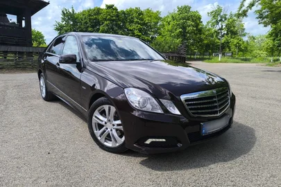 2009' Mercedes-Benz E-Class