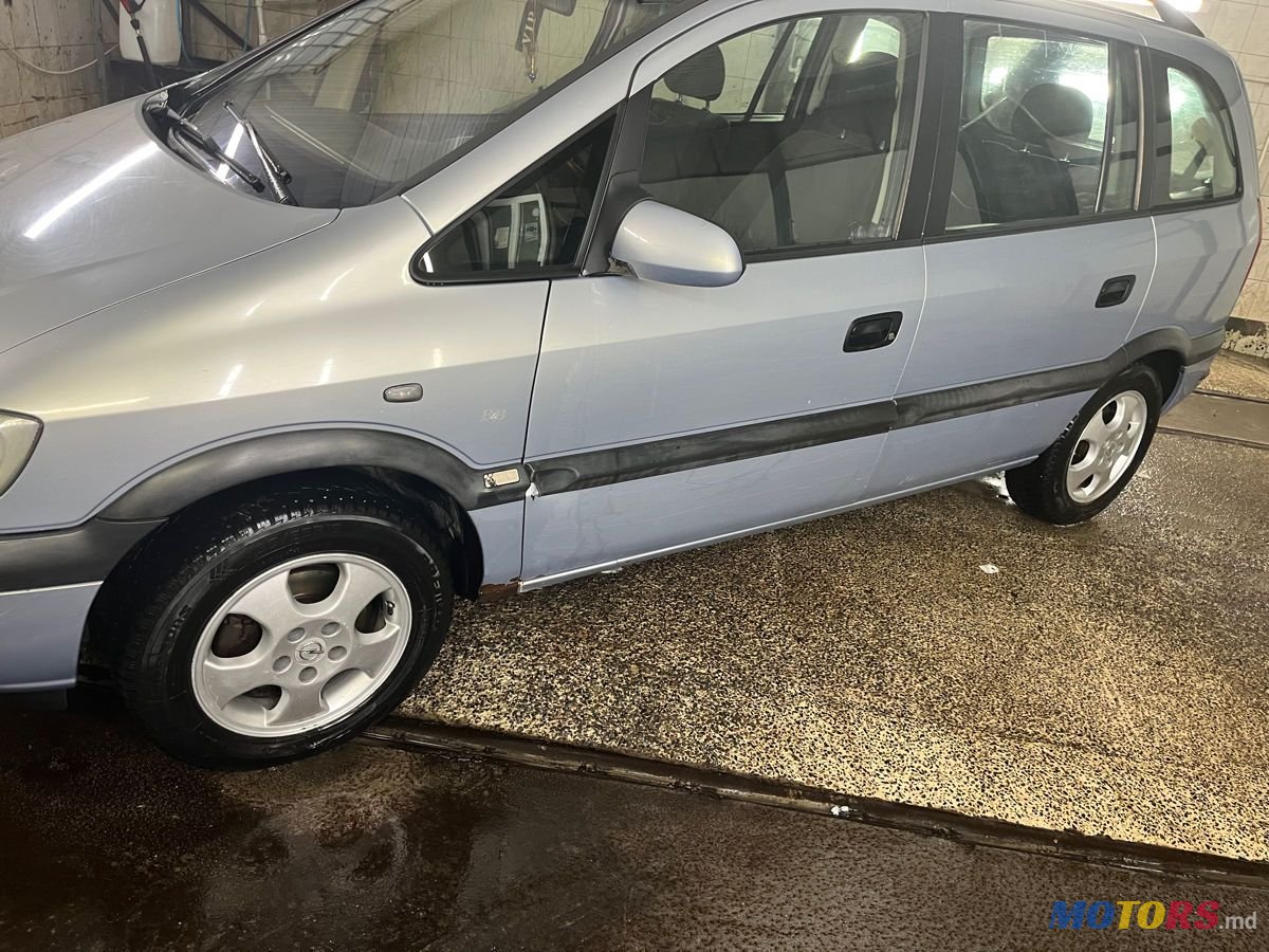 2000' Opel Zafira photo #3