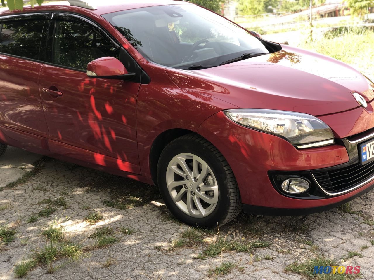 2014' Renault Megane photo #4