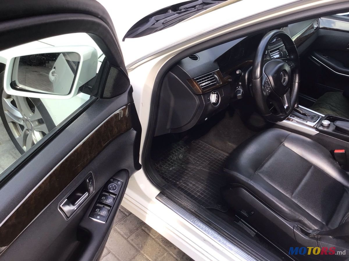 2012' Mercedes-Benz E-Class photo #6