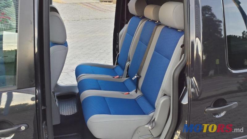 2007' Volkswagen Caddy photo #11