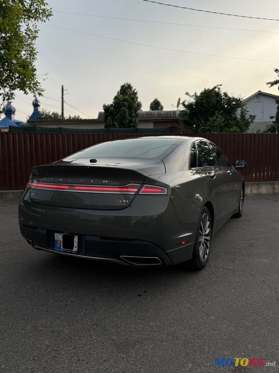 2017' Lincoln MKZ photo #6
