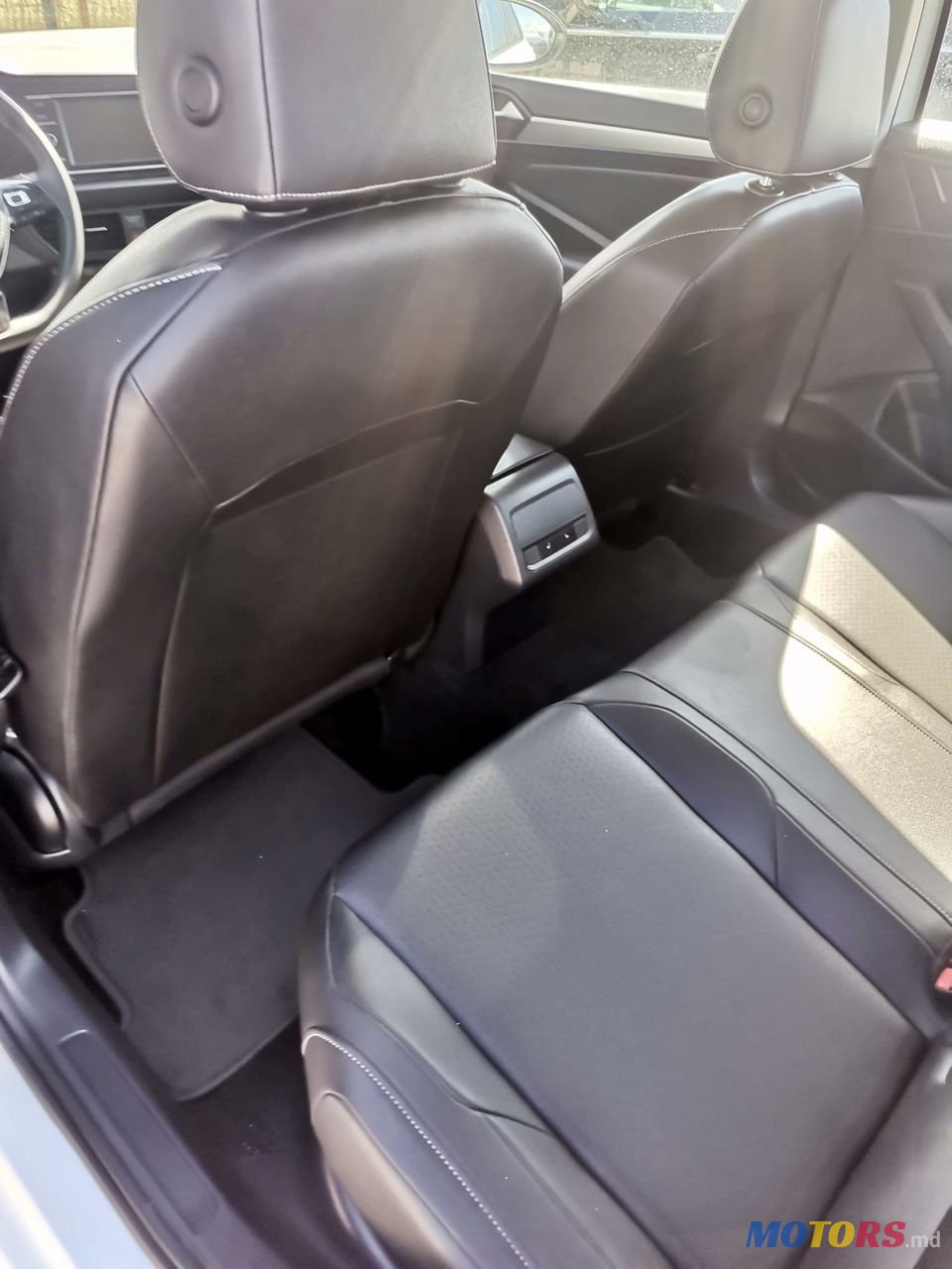 2019' Volkswagen Jetta photo #6