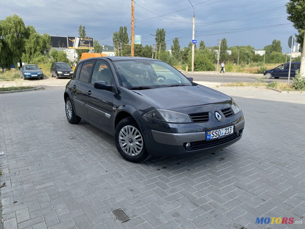 2006' Renault Megane photo #2