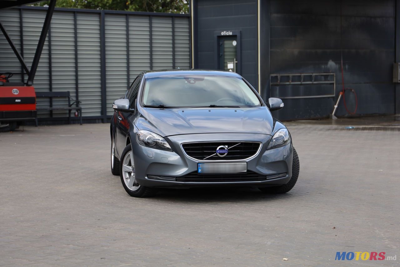 2014' Volvo V40 photo #1