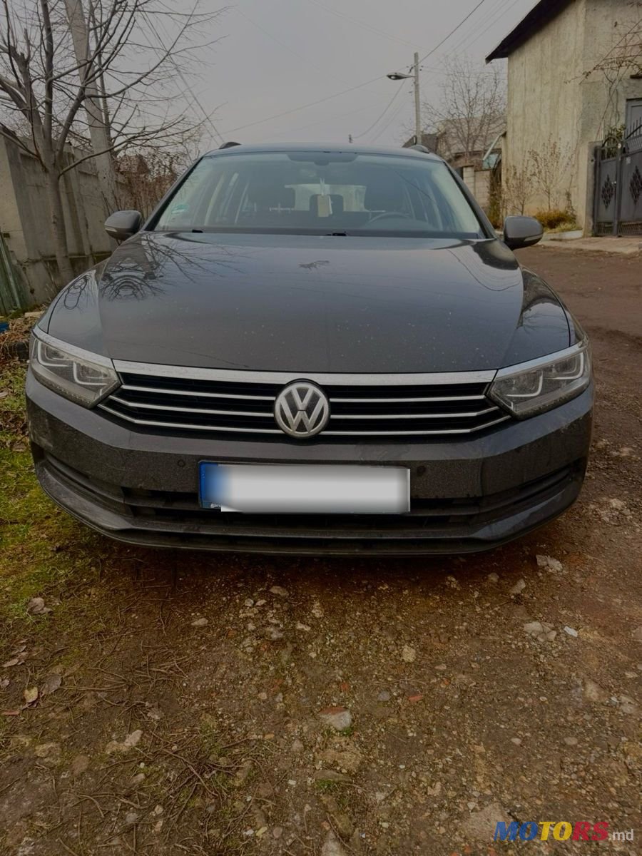 2019' Volkswagen Passat photo #1