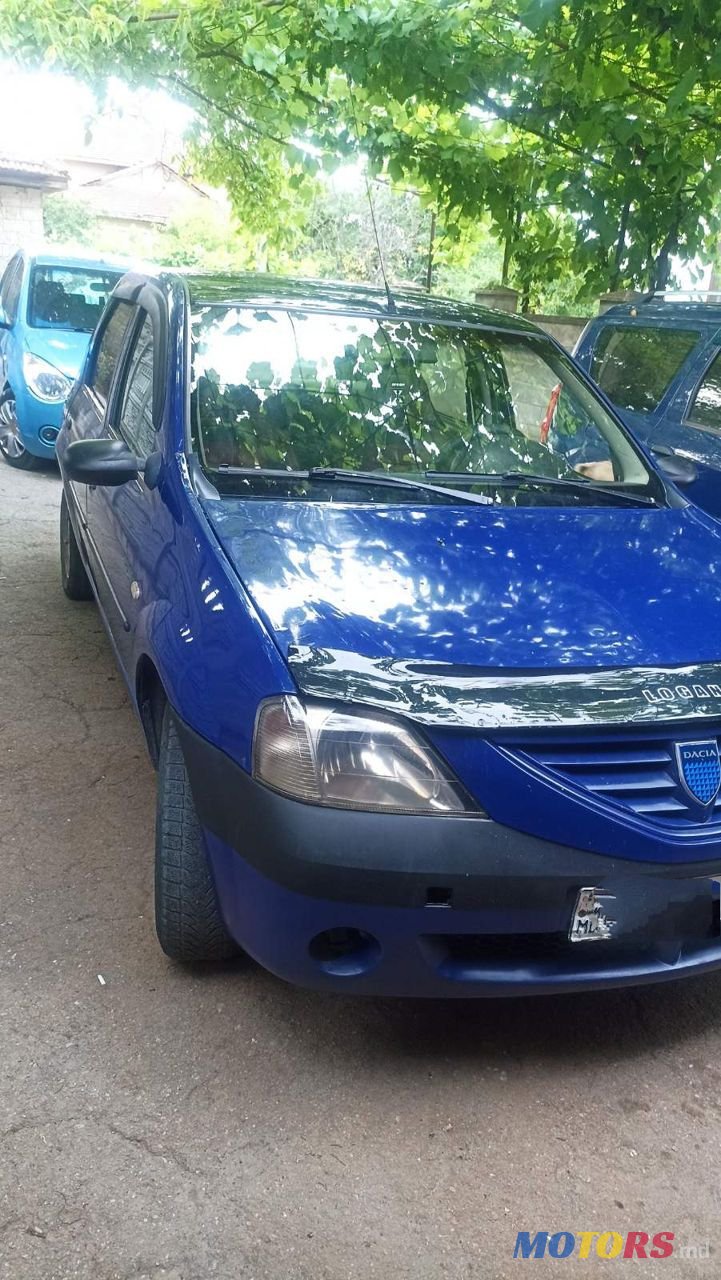 2007' Dacia Logan photo #2