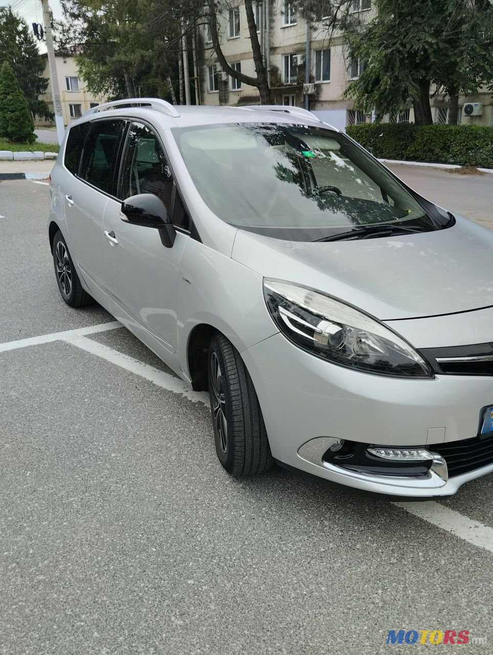 2014' Renault Grand Scenic photo #3