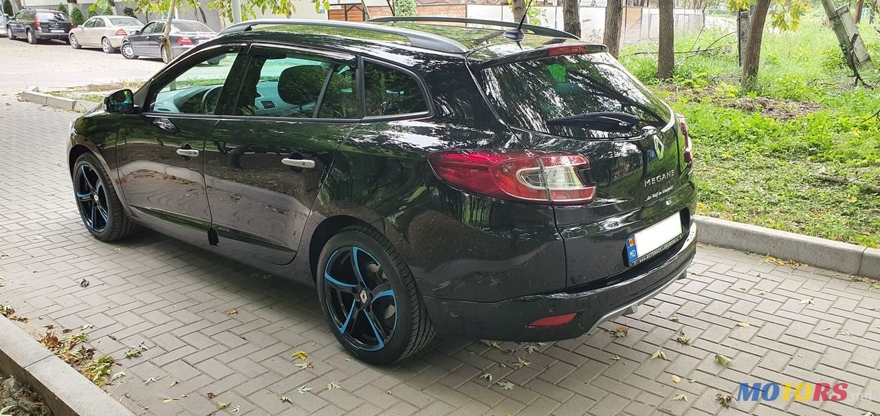 2014' Renault Megane photo #6