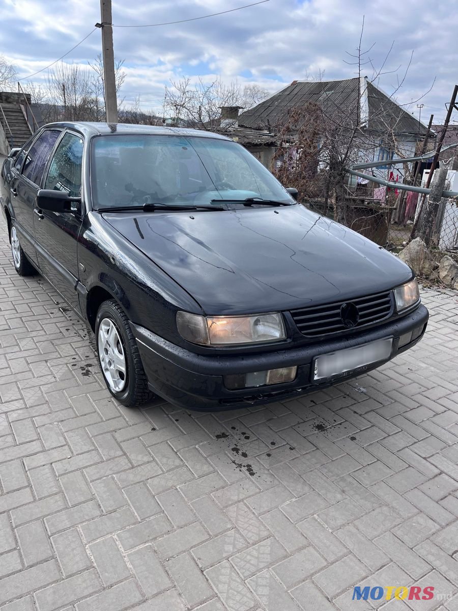 1994' Volkswagen Passat photo #6