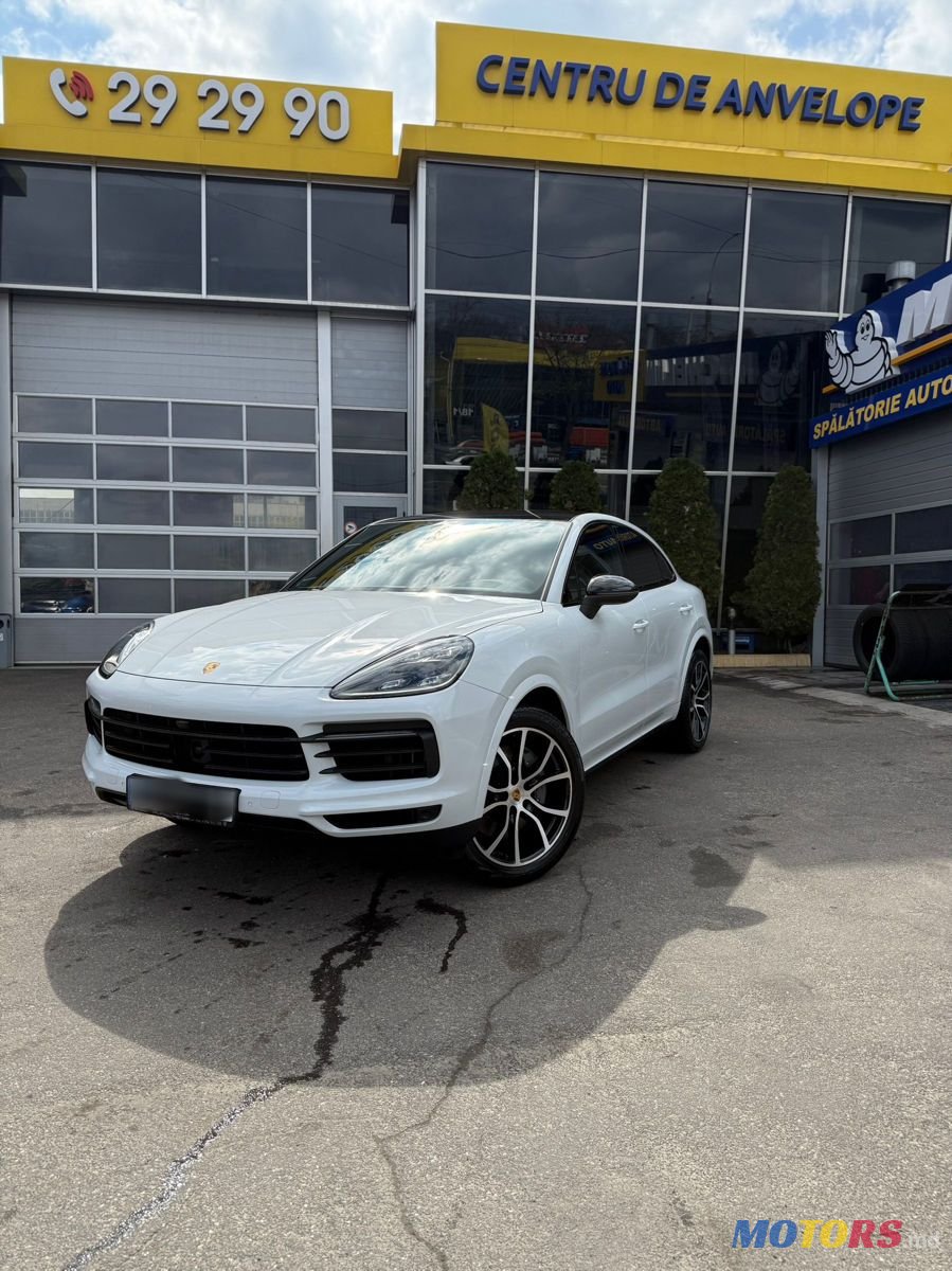 2019' Porsche Cayenne Coupe photo #1