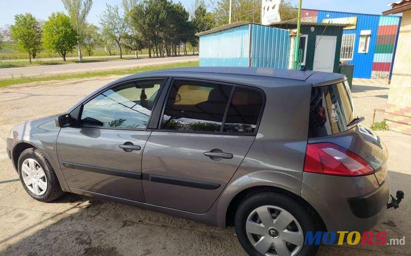 2005' Renault Megane photo #1