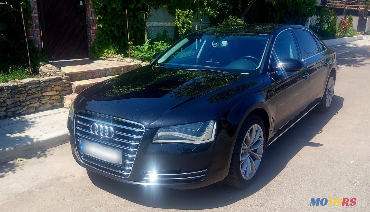 2011' Audi A8 photo #1