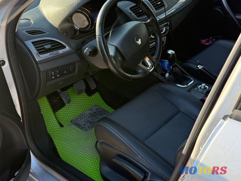 2015' Renault Megane photo #6