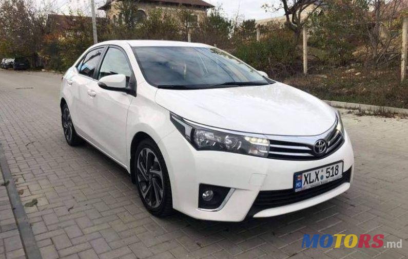 2015' Toyota Corolla photo #2