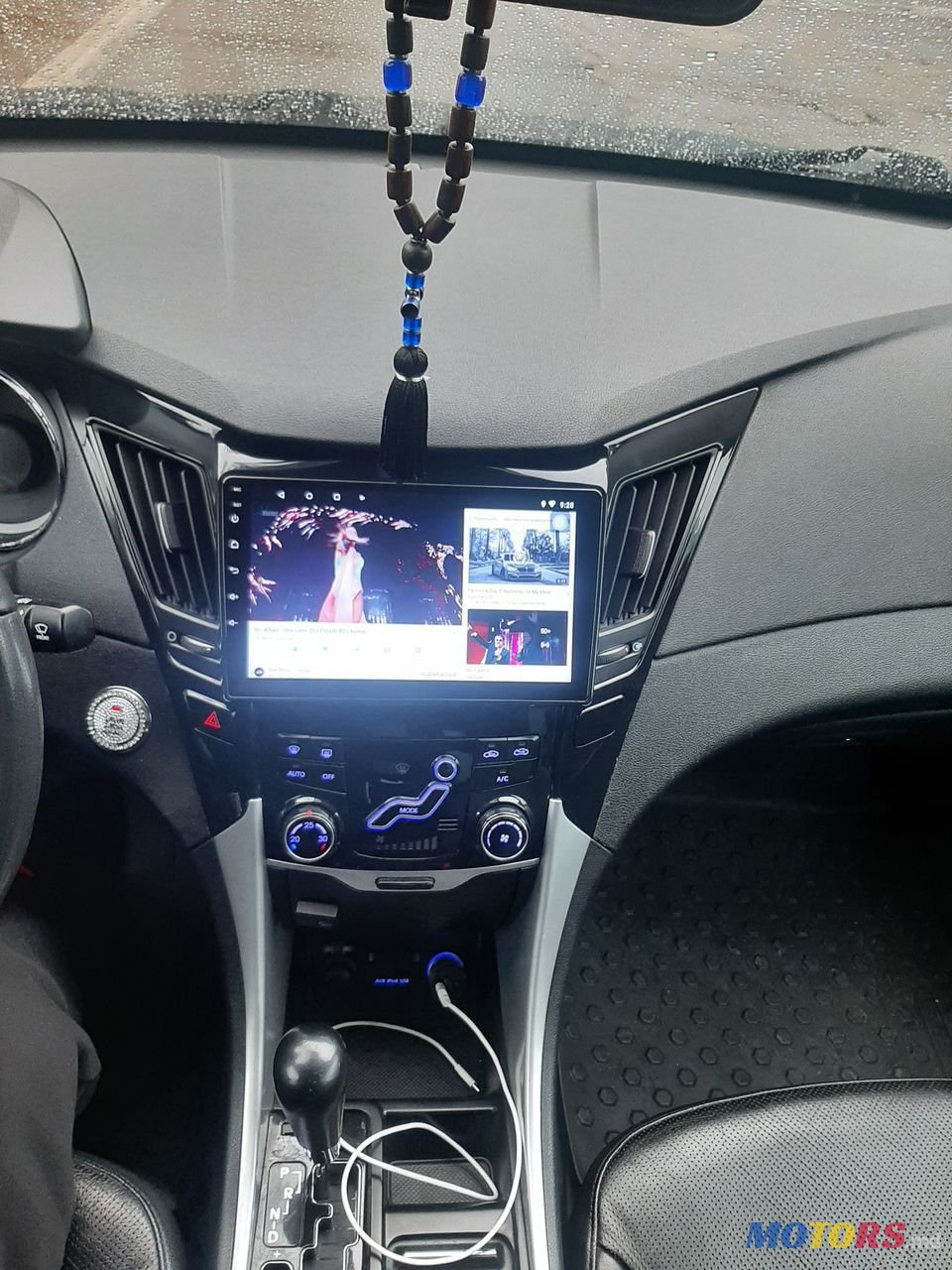 2011' Hyundai Sonata photo #3