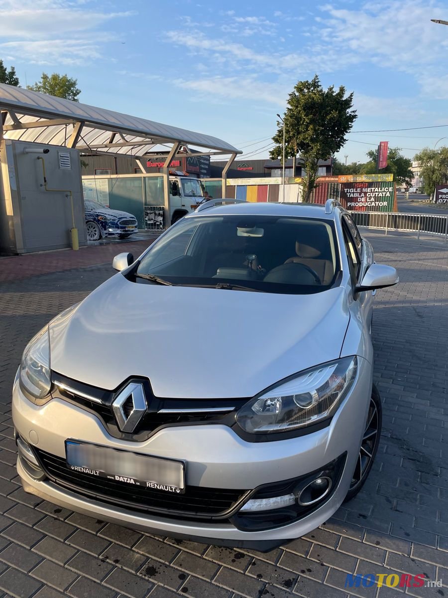 2014' Renault Megane photo #1