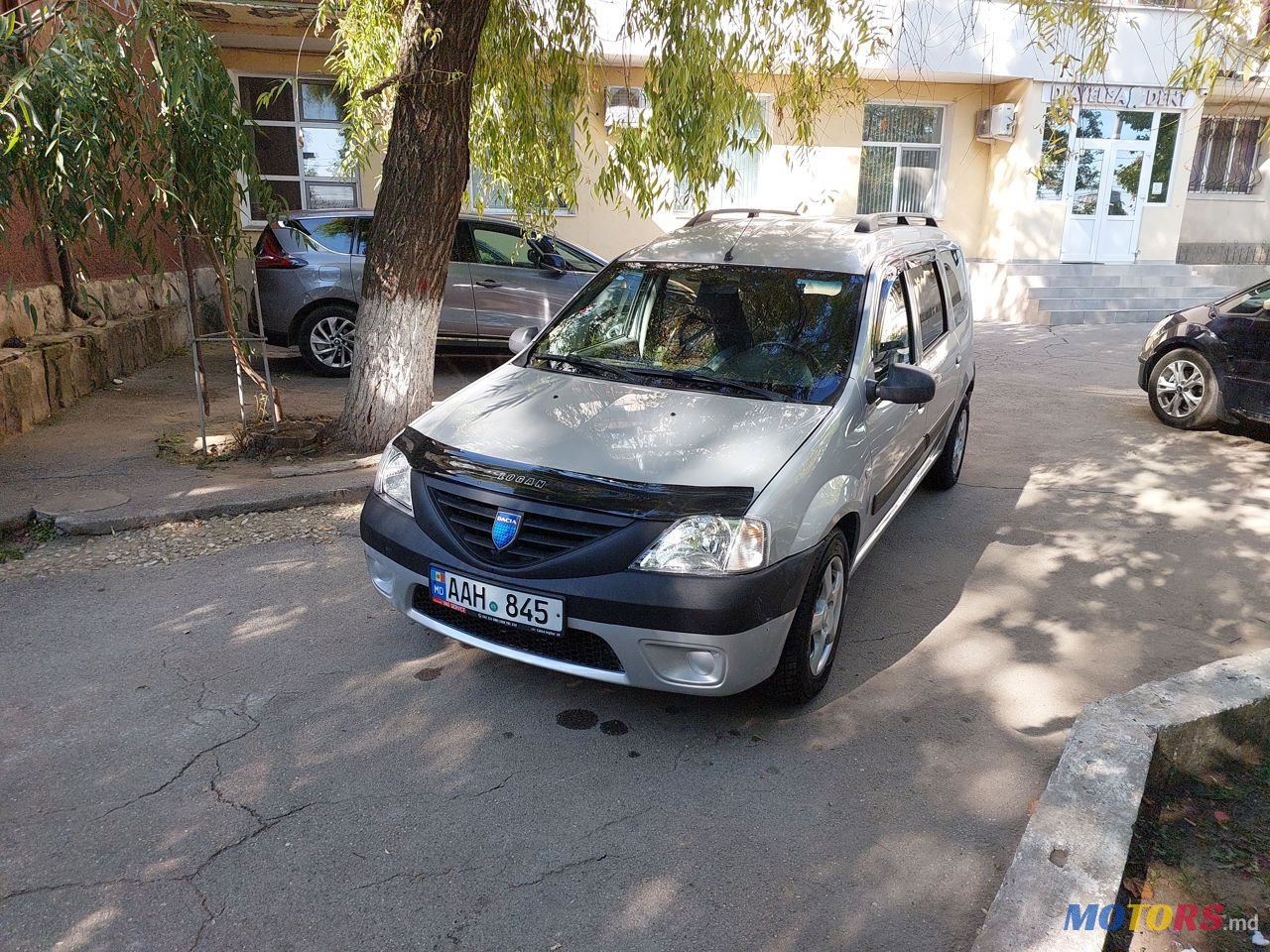 2007' Dacia Logan Mcv photo #1