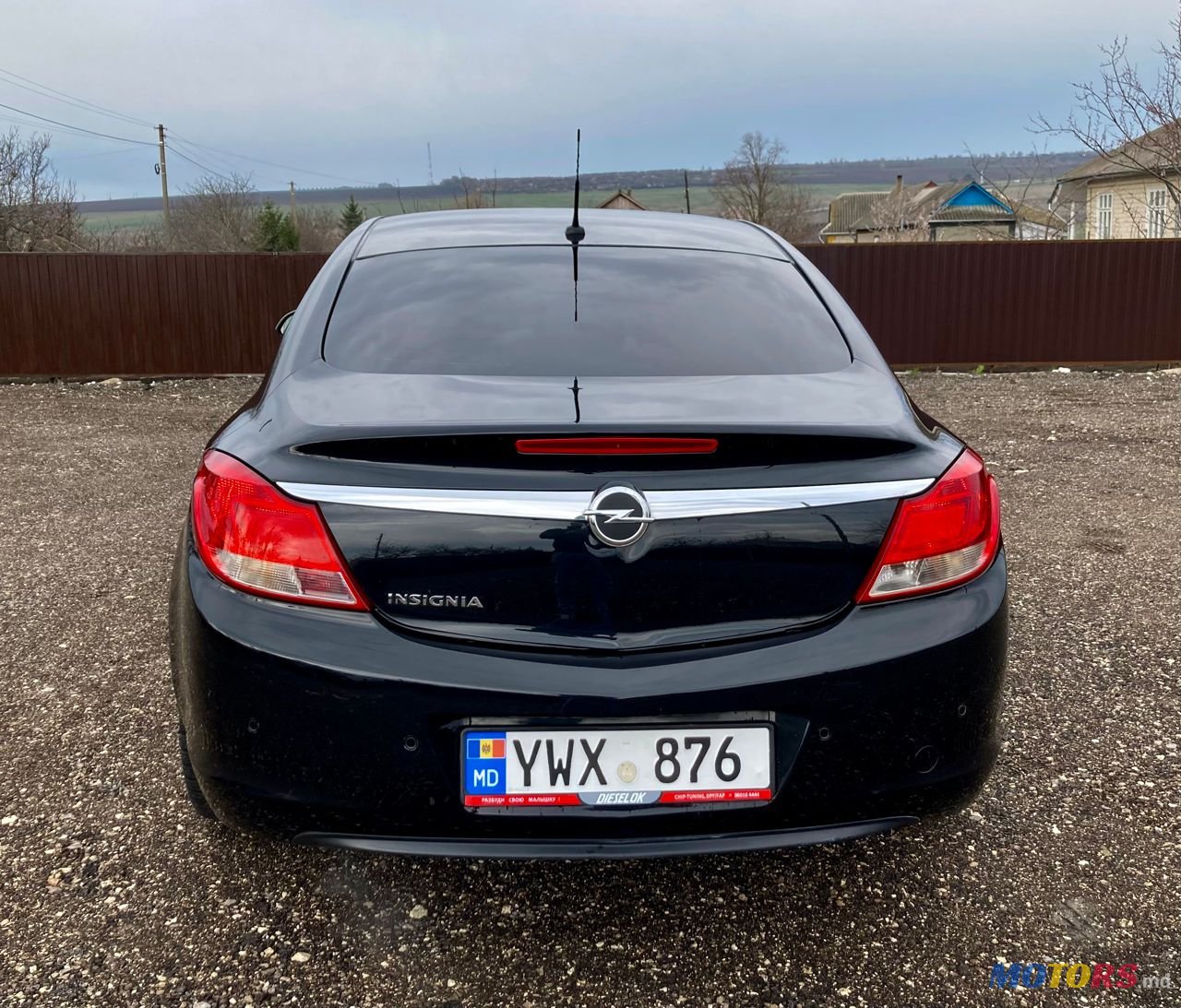 2011' Opel Insignia photo #5