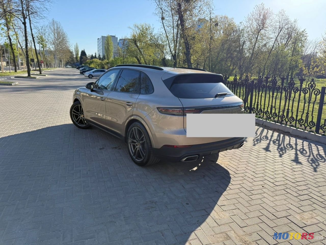 2019' Porsche Cayenne photo #3