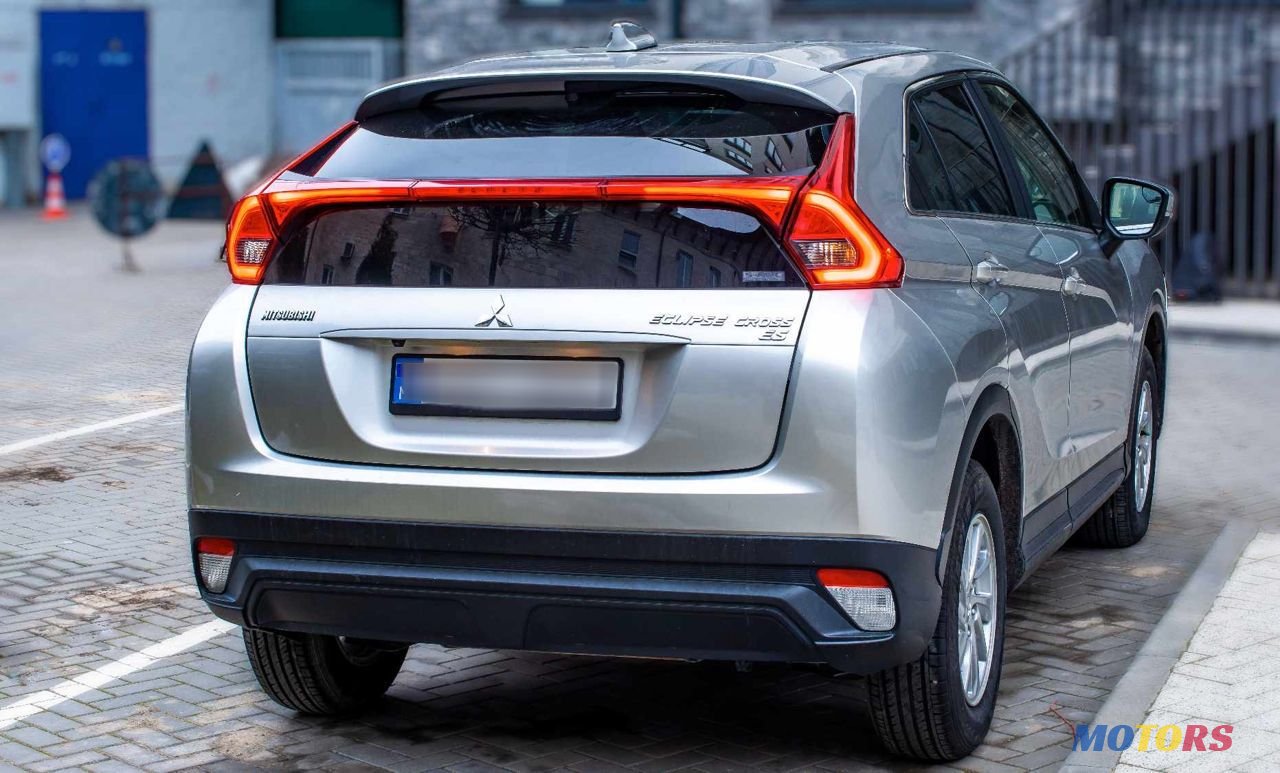 2019' Mitsubishi Eclipse Cross photo #3