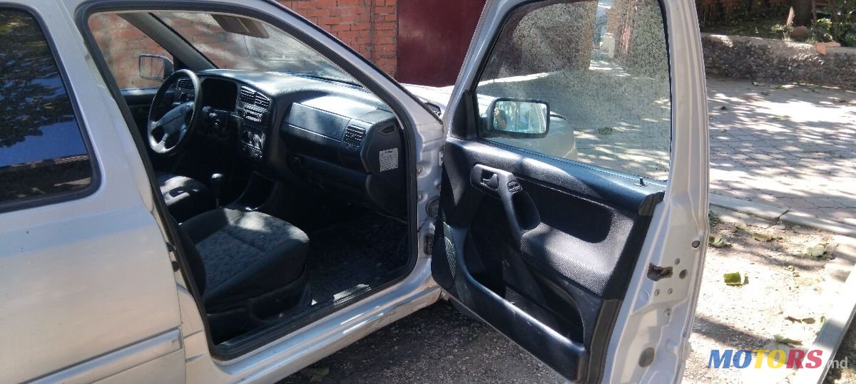 1998' Volkswagen Golf photo #2