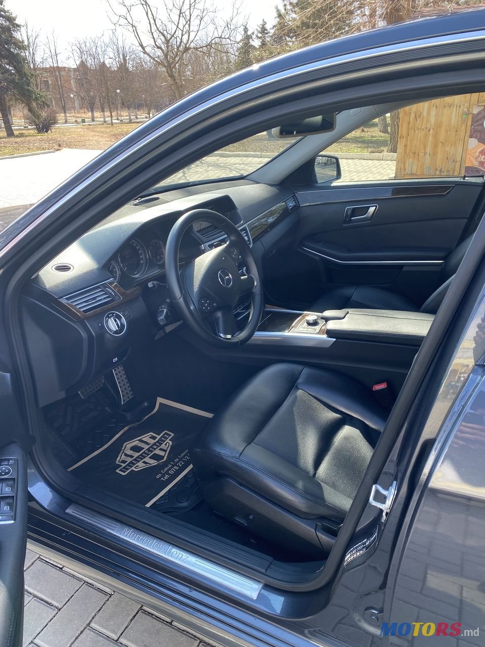 2012' Mercedes-Benz E Класс photo #2