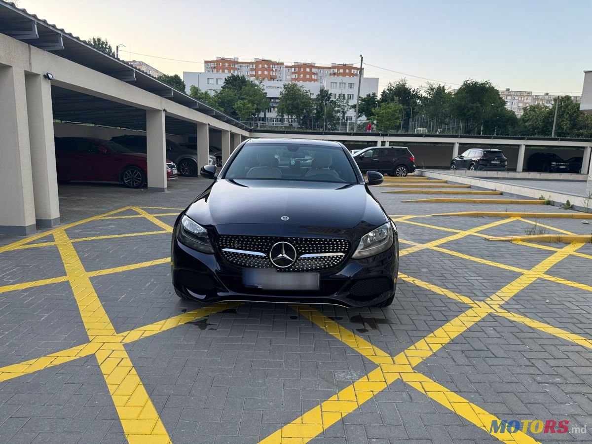 2018' Mercedes-Benz C-Class photo #2