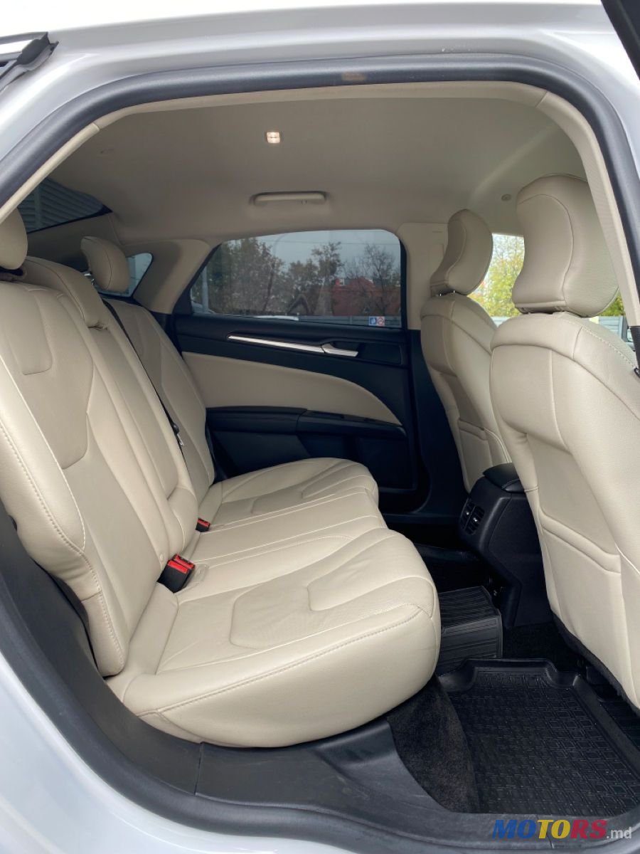 2018' Ford Fusion photo #5