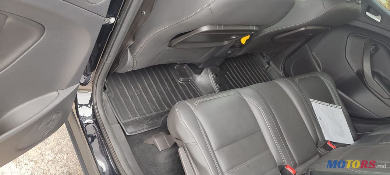 2016' Ford Kuga photo #6