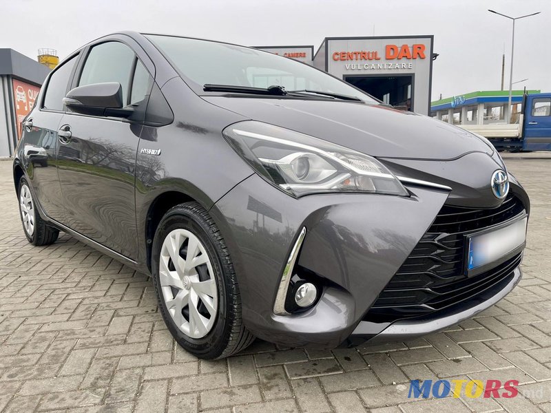 2018' Toyota Yaris photo #3