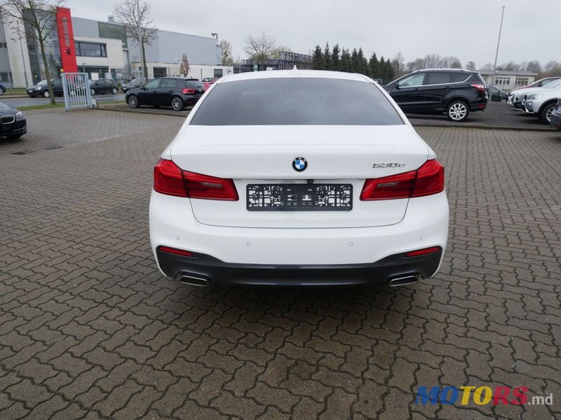 2019' BMW 5 Series photo #3