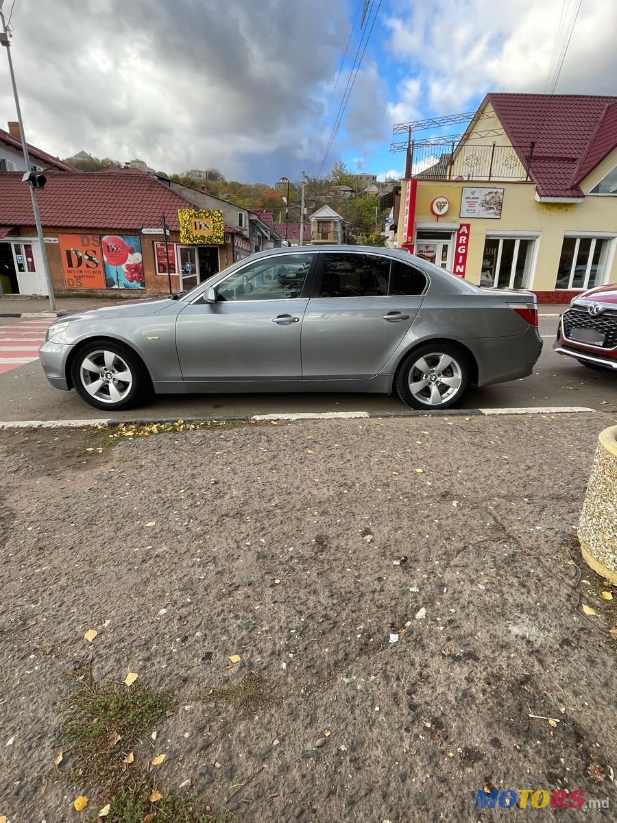 2004' BMW 5 Series photo #1